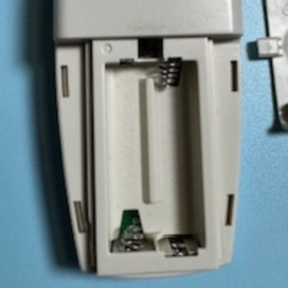 Frigidaire Temp/Timer A/C Remote 5304476852 | Tested & Working - Picture 11 of 11